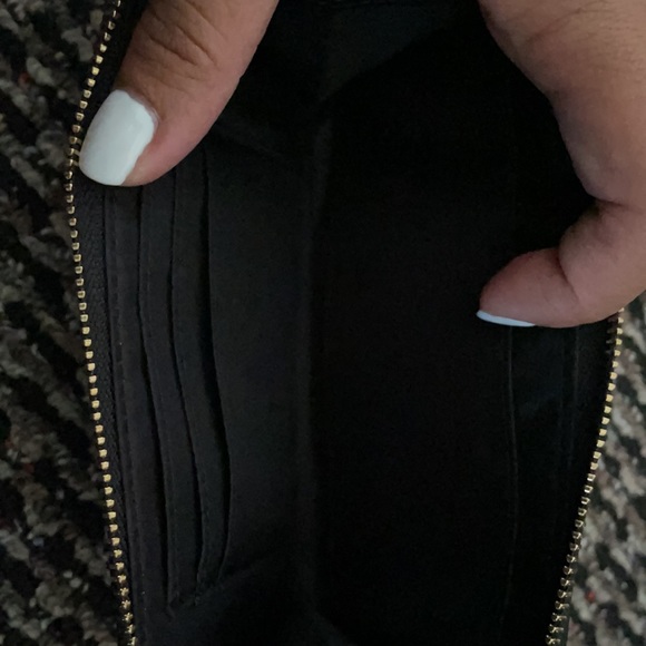 Authentic black Coach wristlet - Picture 4 of 4
